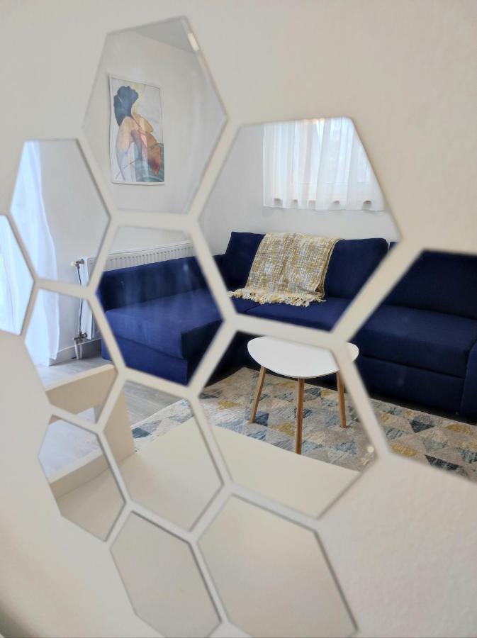 Arnyas Apartmanhaz Балатонлеле Екстериор снимка